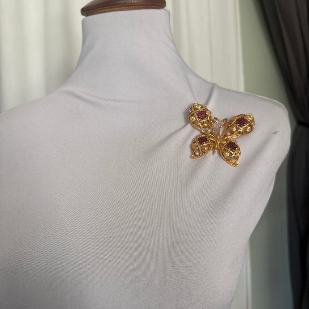 Vintage 1970s Avon Gold Jeweled Boho Butterfly Brooch Pin - Picture 8 of 8